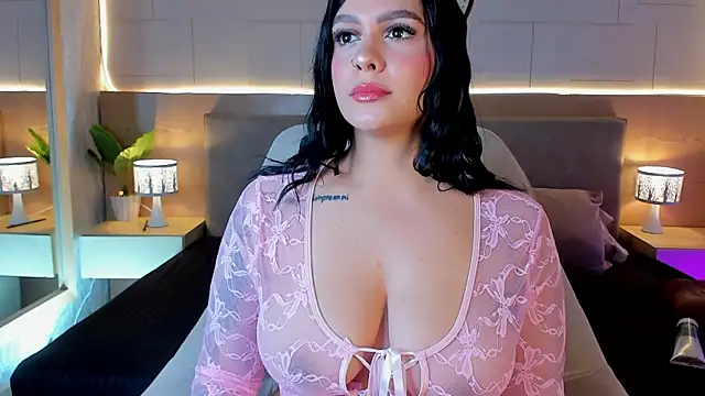 Megan_charles_ élő chatszobája