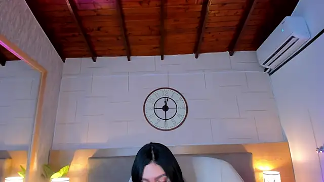 Megan_charles_ Ruang Obrolan Langsung