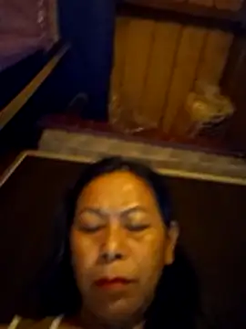 Sala de chat en directo de Ari-Na9