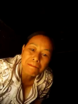 Ari-Na9 Live Chatraum