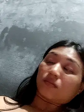 Rayya_ayy Pertunjukan Kamera Seks Langsung