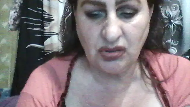 LoaqLovew Live chatroom