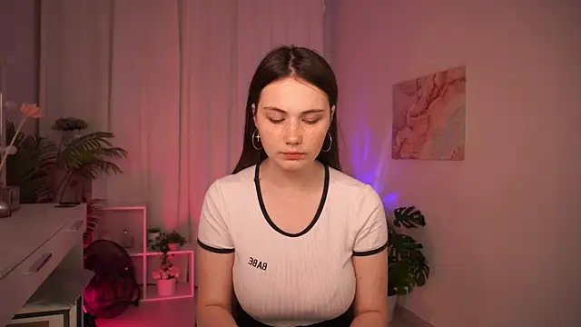 BettyMarlowe – live chatrum