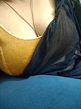 Chat soba uživo modela Tamillakshmi27
