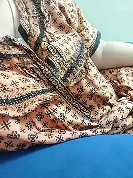 Tamillakshmi27: онлайн-чат