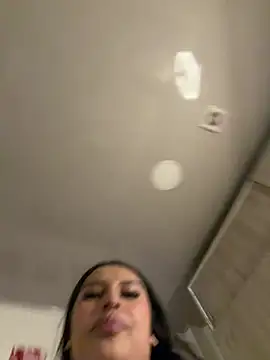 Chat ao vivo de isaa_001