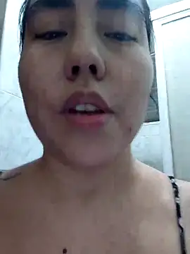 SweetyNaugthy's Live Chat Room