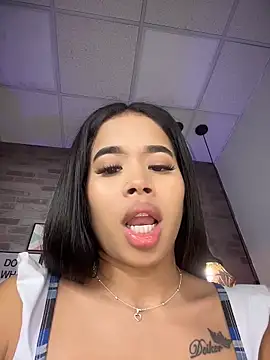 EmmaExoticaXXX Live Chatraum