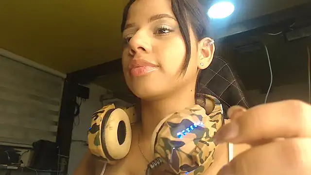 TERNURA_XXX Cameră chat live