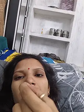 Sala de chat ao vivo de SS_sanjna