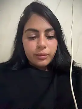 LilyLovell's Live Chat Room
