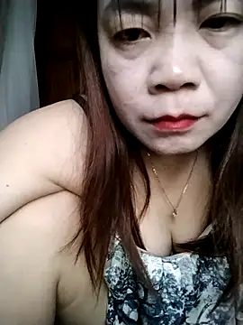 Squirt107 Cameră chat live
