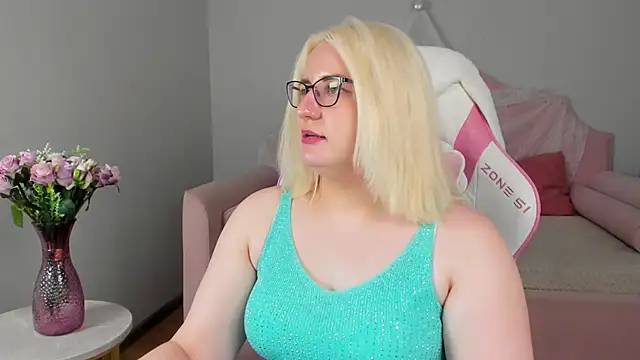 LioraArdyn Live Chatraum