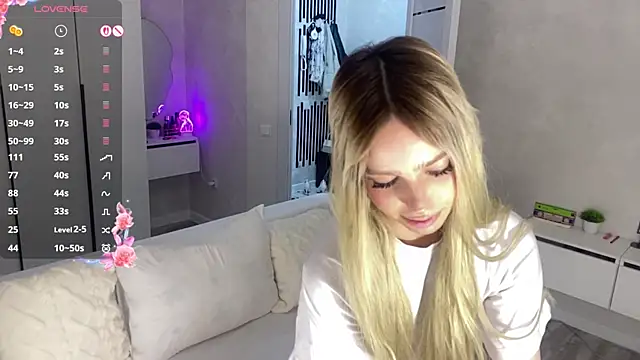 Živá chatovací místnost Mooniesiesita
