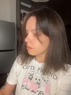 Sala de chat en directo de Majamajajaone