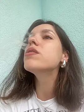 Majamajajaone Adlı Modelin Canlı Sohbet Odası