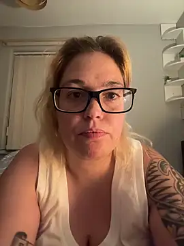 SecretRavenXO чат на живо