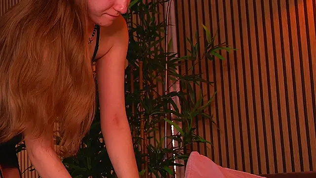 Sala de chat en directo de KhloeDaviss