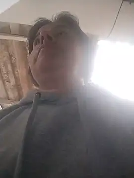 _Madison_queen_: δωμάτιο απευθείας συνομιλίας