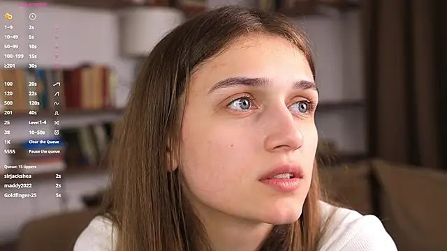 חדר צ'אט בשידור חי של TeishaSprecher
