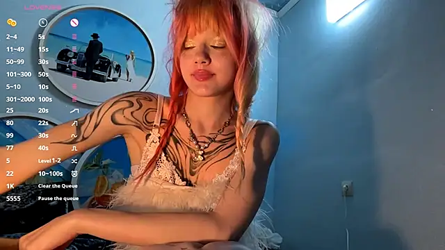 Chat soba uživo modela sarawhisperr