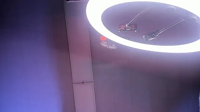 Milan_Daph чат на живо