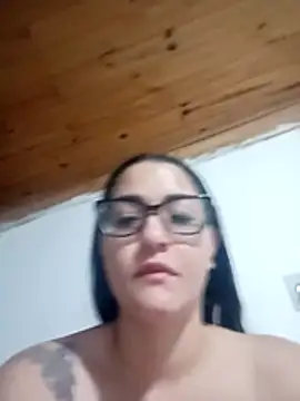 anita0123's Live Chat Room
