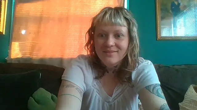 Chat soba uživo modela RosieSwitchBitch