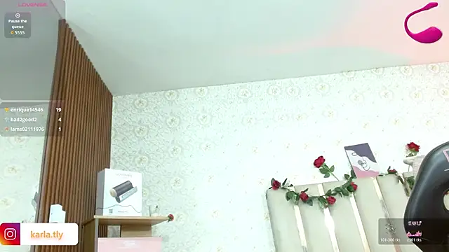 Karla_tay1 – Naživo chatovacia miestnosť
