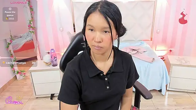Živá chatovací místnost Victoria1_tay