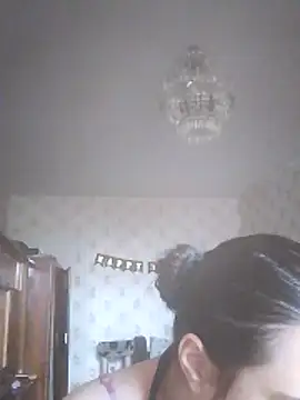 SanemCremsn Live chat-huone