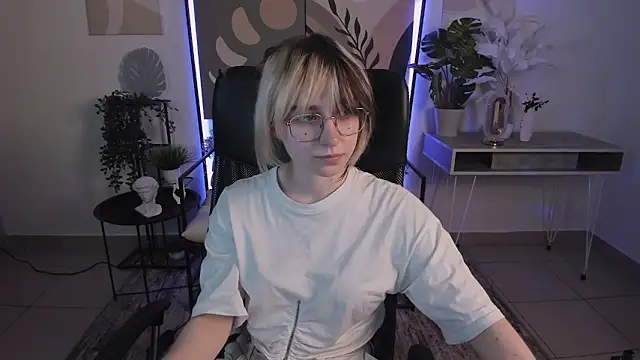 Phòng Chat Trực Tiếp NyxCalderra