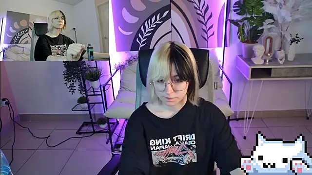 NyxCalderra Adlı Modelin Canlı Sohbet Odası