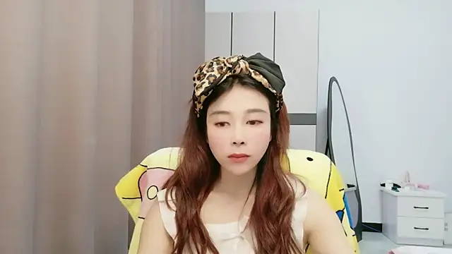xiaoxiaohong030 실시간 채팅방