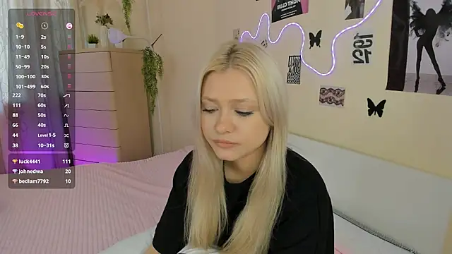 Sala de chat ao vivo de MidnightPoise