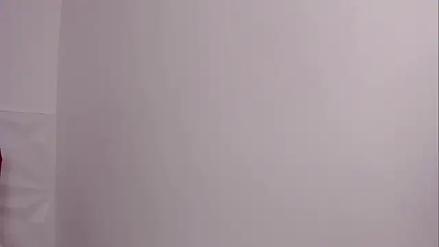 nia_lovy – Naživo chatovacia miestnosť