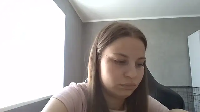 _Linsyy_ee_ Live Chatraum