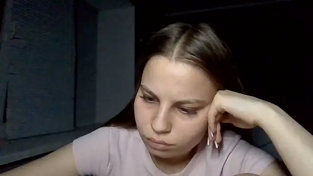Živá chatovací místnost _Linsyy_ee_