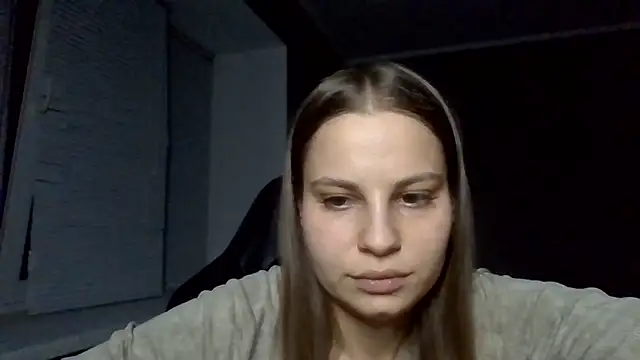 Pokój czatu na żywo – _Linsyy_ee_