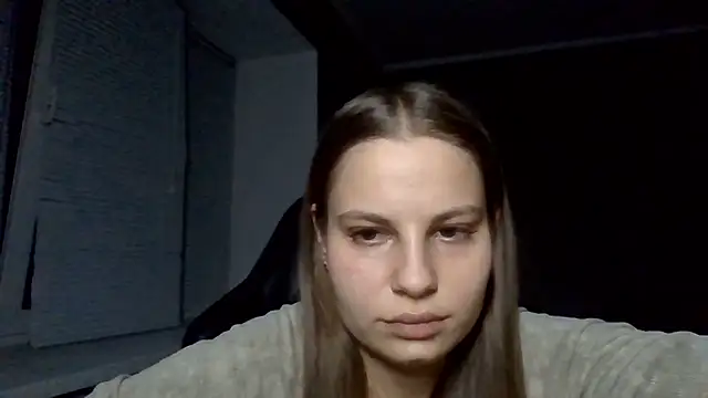 _Linsyy_ee_ Live Chatraum