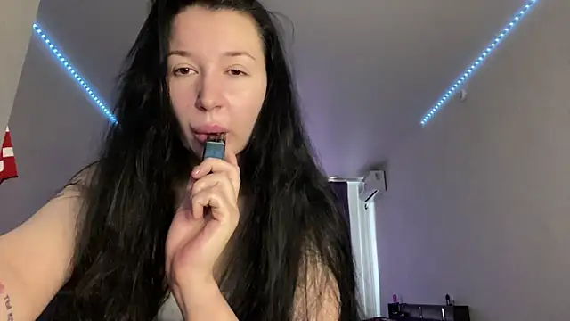 Necusharon – live chatrum