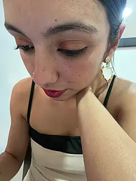 Arianna_Toro_ Live Chatraum