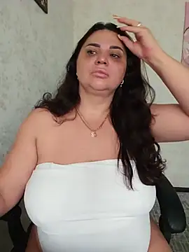 -CUTE-EVVIL- – live chatrum