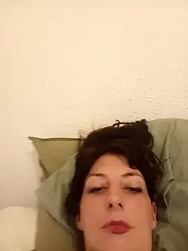 Valeriadolce Adlı Modelin Canlı Sohbet Odası