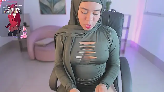 חדר צ'אט בשידור חי של khaly_nahyan