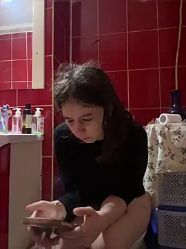 babyivory Adlı Modelin Canlı Sohbet Odası