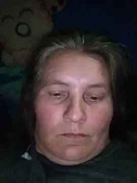 Sala de chat ao vivo de IrisMaris37