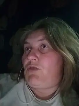 Sala de chat ao vivo de IrisMaris37