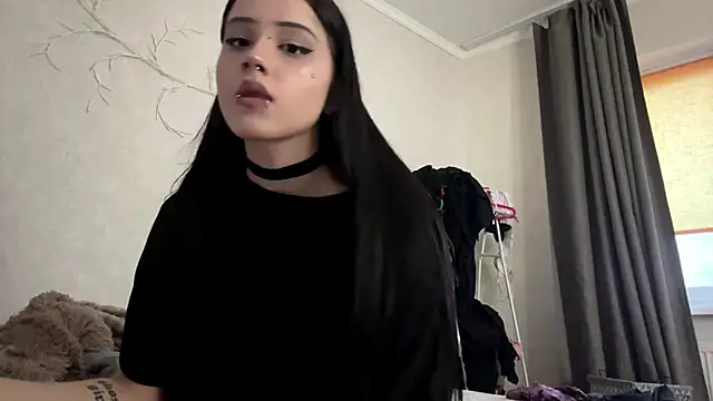 LouisePavlidesn Live chat-huone