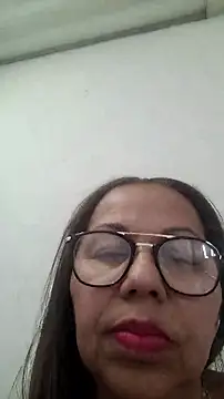 Ladymilf12 Live Chatraum